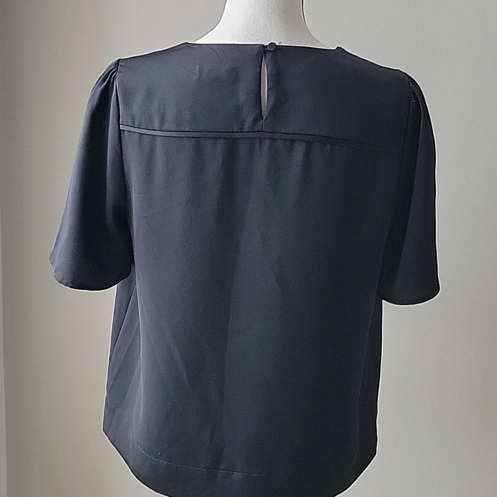 J. Crew 365 Hammered Black‎ Satin Short Sleeve Women Size 8